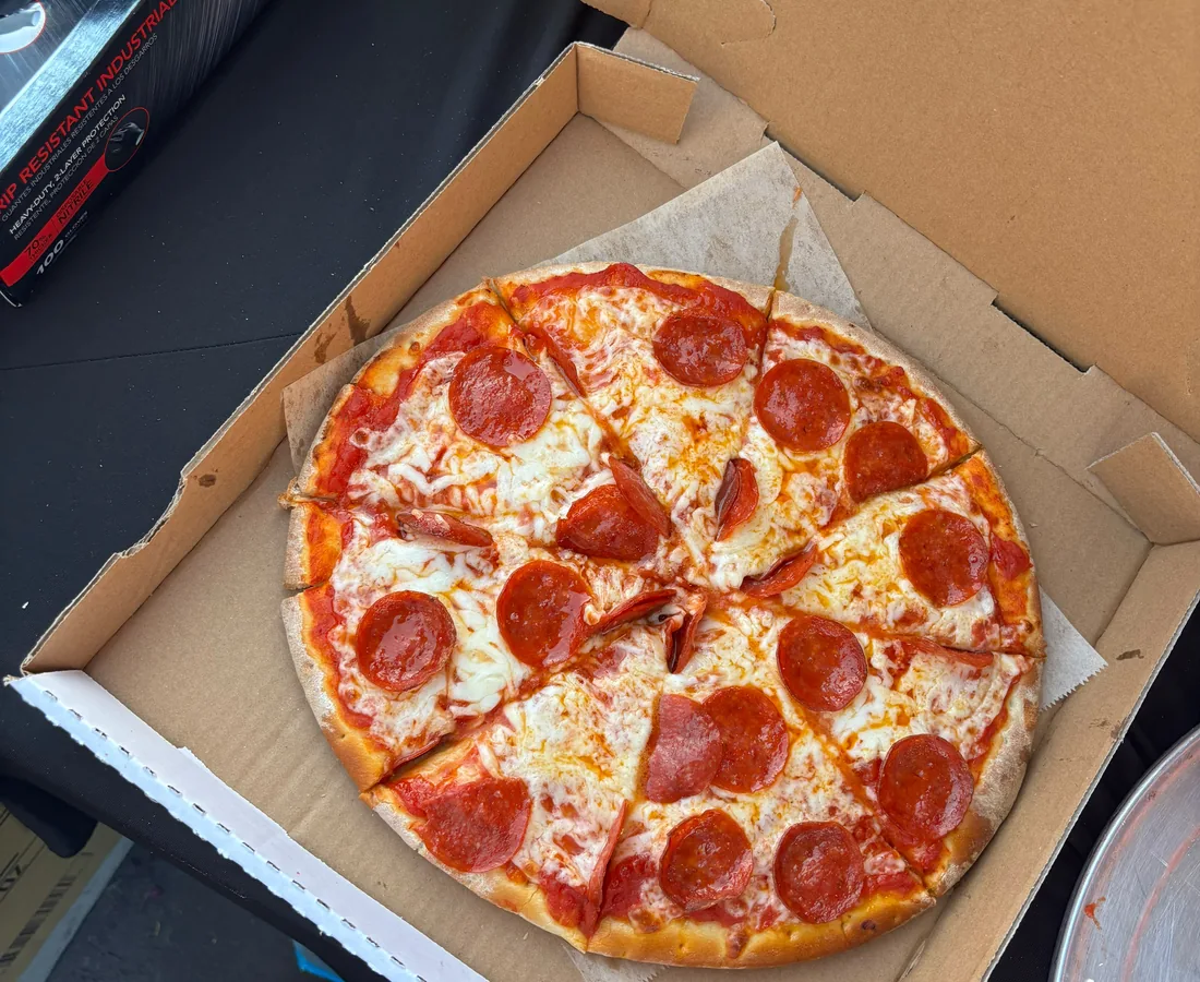 Fresh pizza for event catering